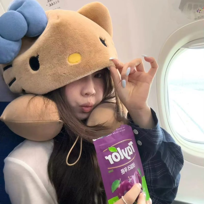 Hello Kitty Hooded Pillow Neck - Travel Accessories For Train avaliação e preço